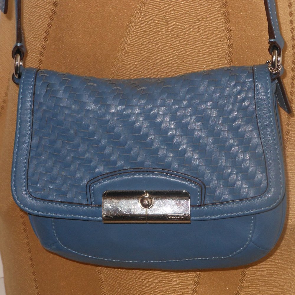 COACH BLUE SHOULDER BAG